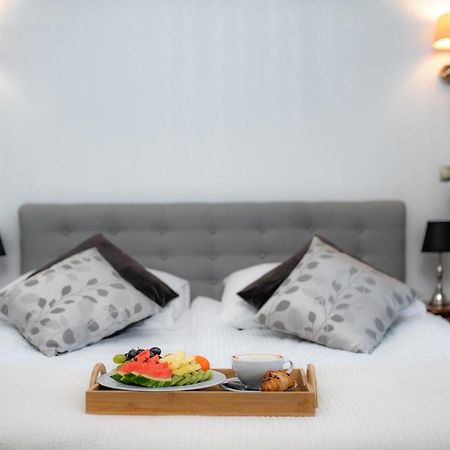 Hotel Park Kajetany Nadarzyn Kültér fotó